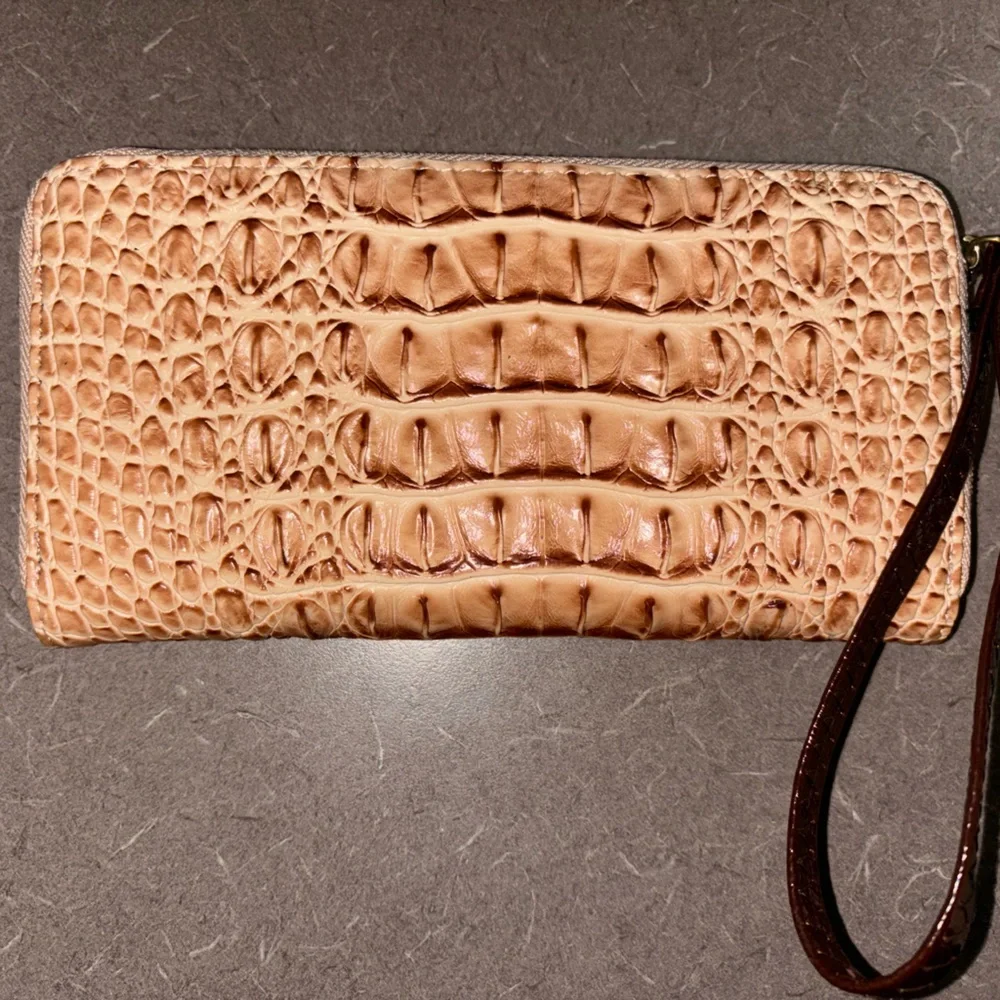 Wallet - Picture 3 of 4